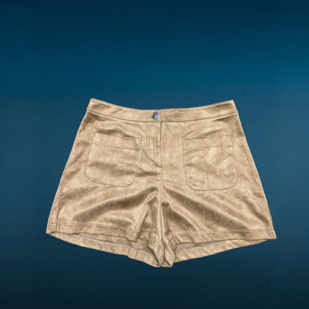 Lush High Waisted Shorts. Camel Color